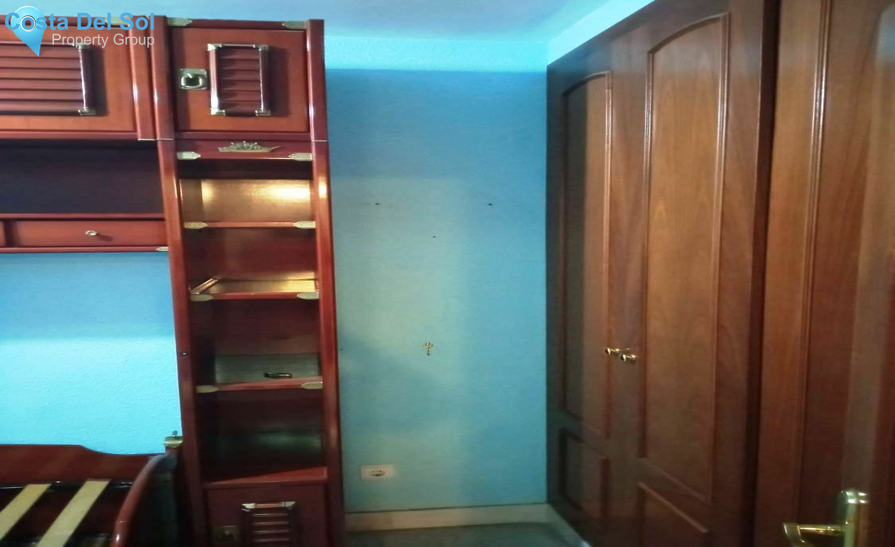 Middle Floor Apartment in Málaga-1552503