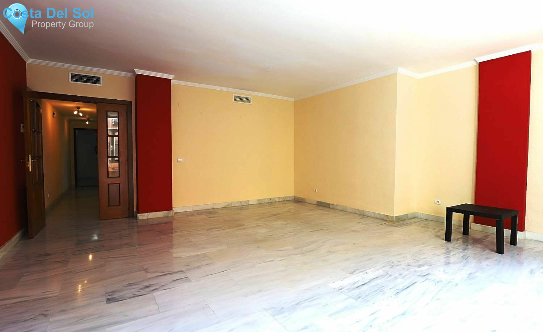Middle Floor Apartment in Málaga-1552489