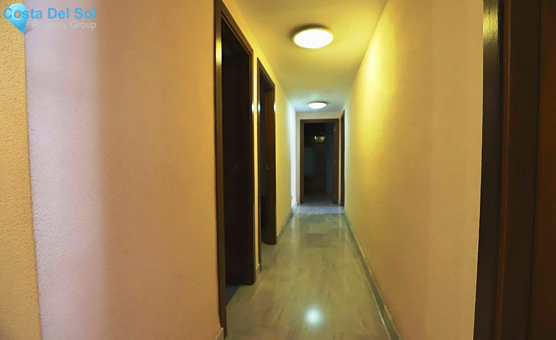 Middle Floor Apartment in Málaga-1552493