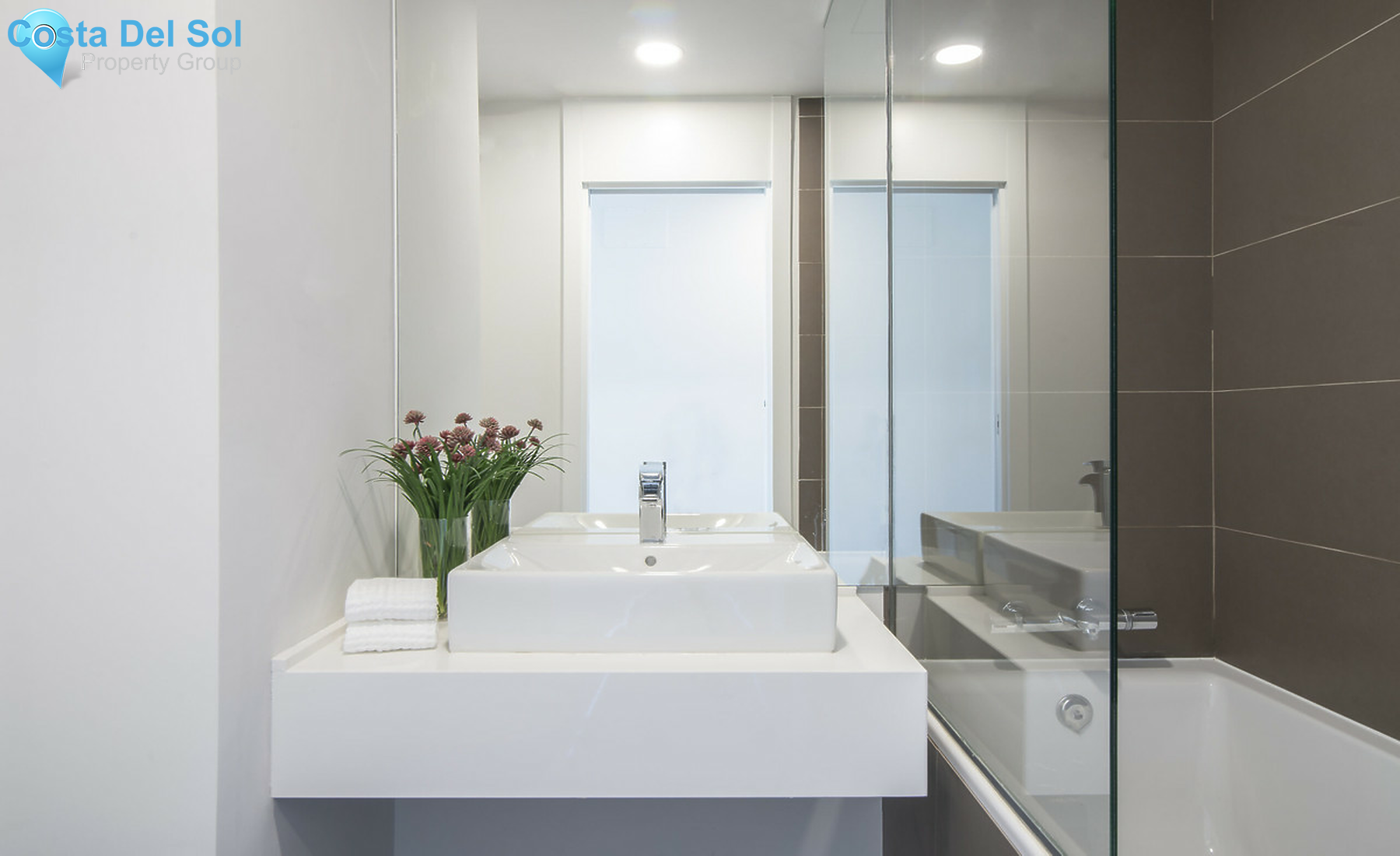 Middle Floor Apartment in New Golden Mile-1254043