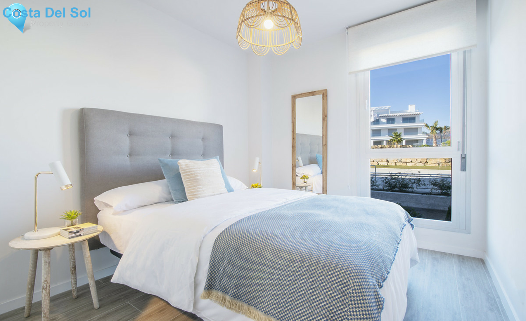 Middle Floor Apartment in New Golden Mile-1254045
