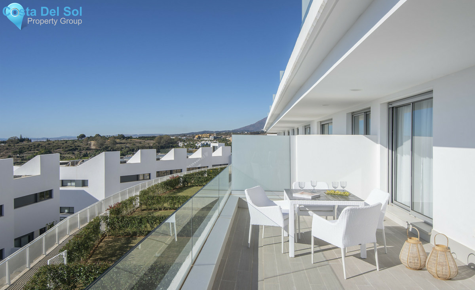 Middle Floor Apartment in New Golden Mile-1254046