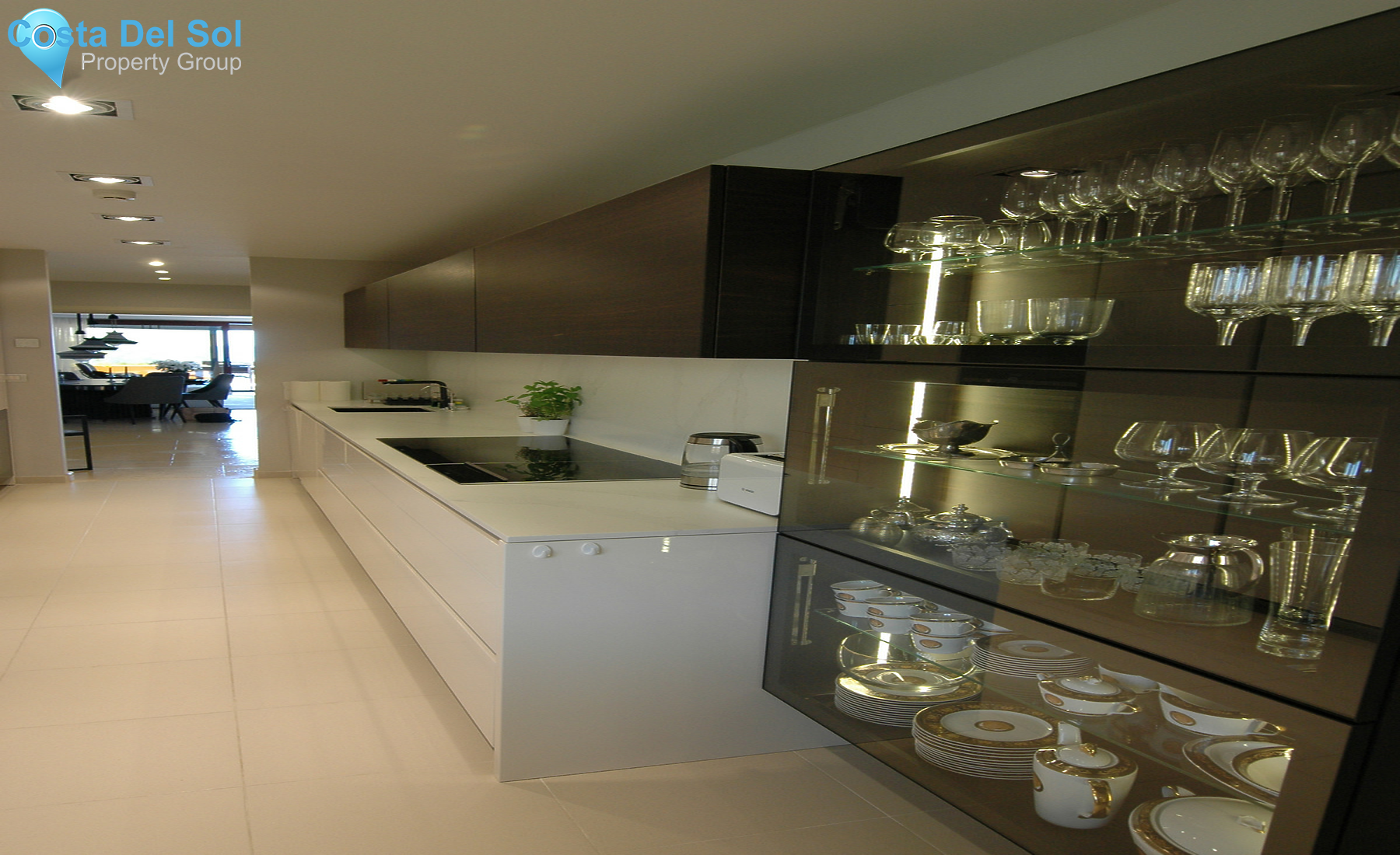 Middle Floor Apartment in New Golden Mile-1320098