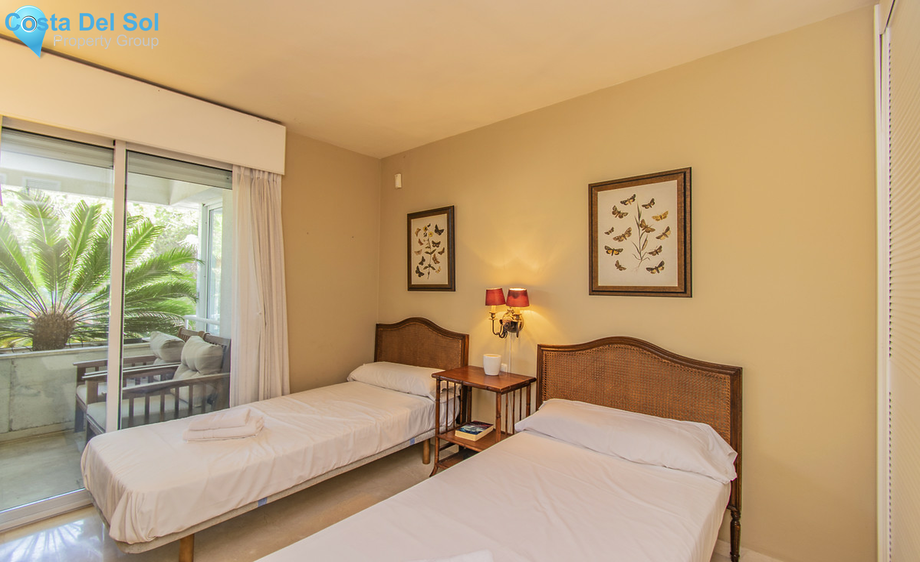 Middle Floor Apartment in New Golden Mile-1332761
