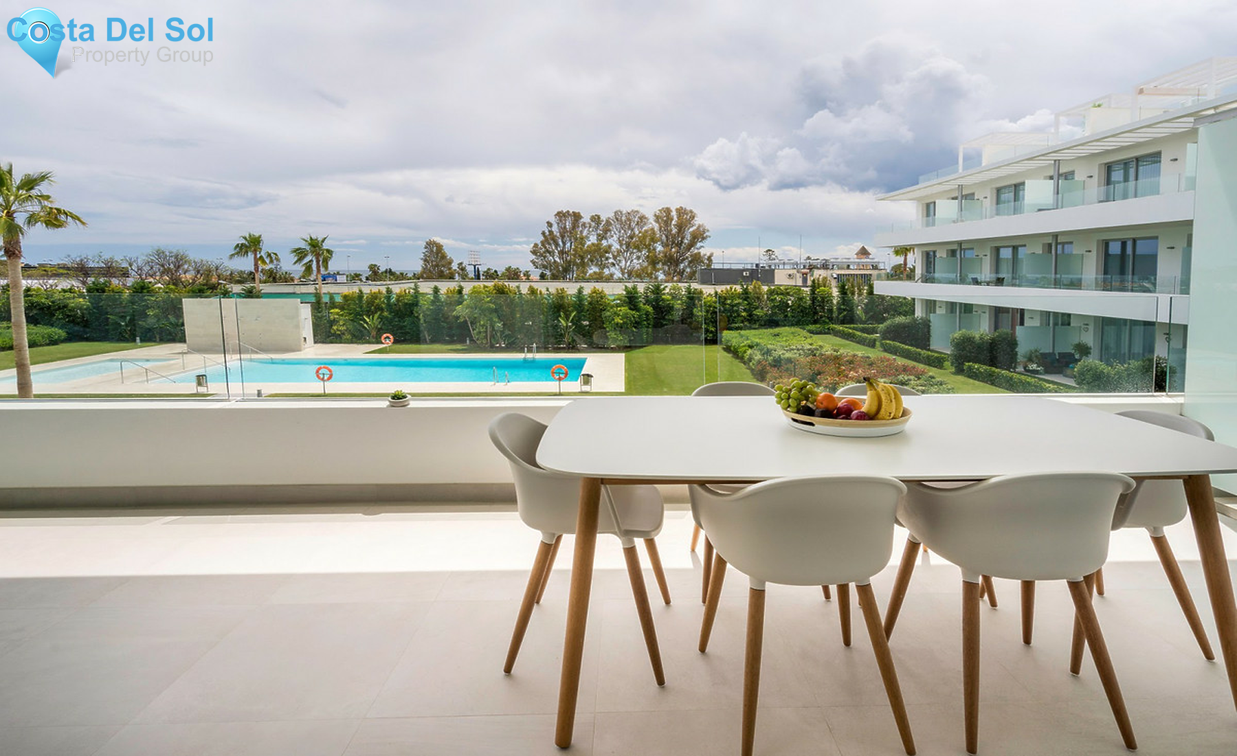 Middle Floor Apartment in New Golden Mile-1402379