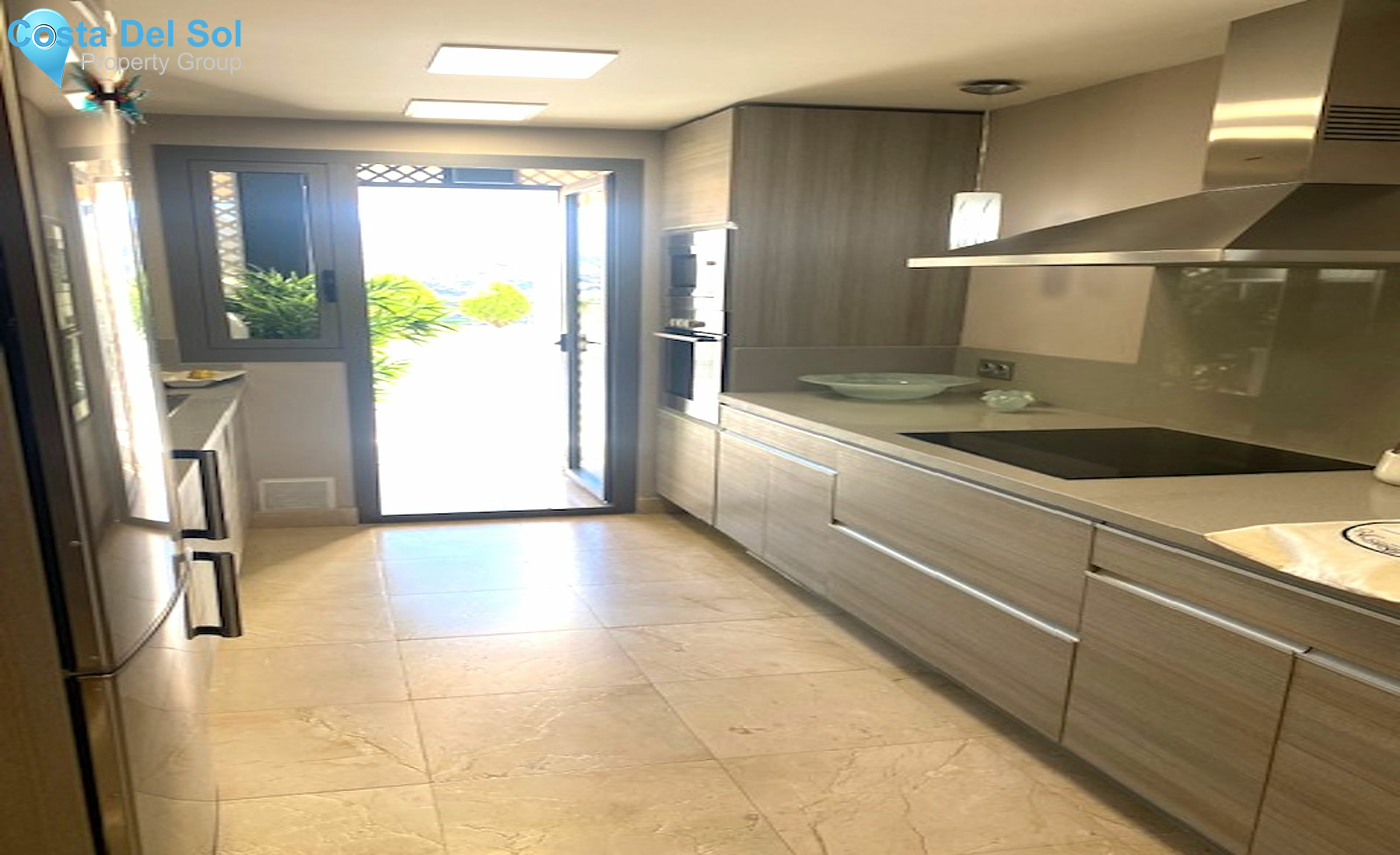 Middle Floor Apartment in New Golden Mile-1156865