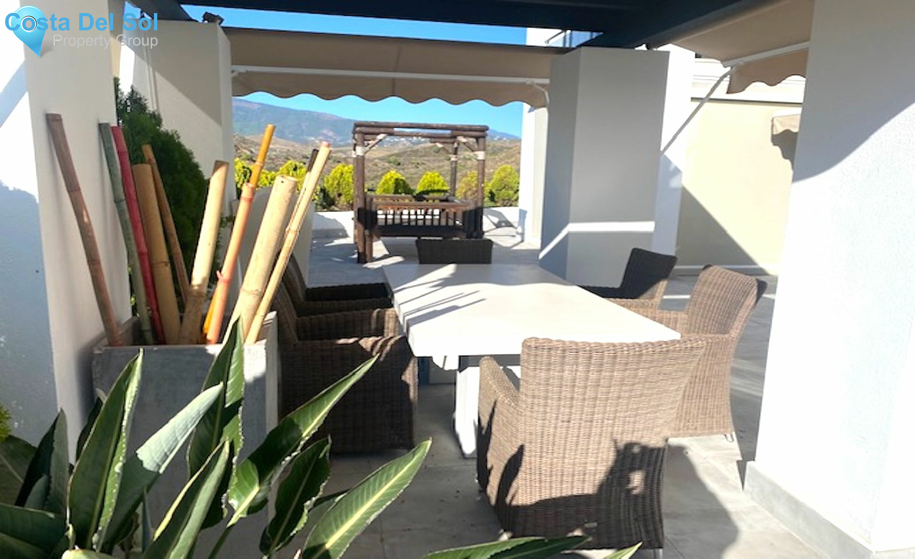 Middle Floor Apartment in New Golden Mile-1156857