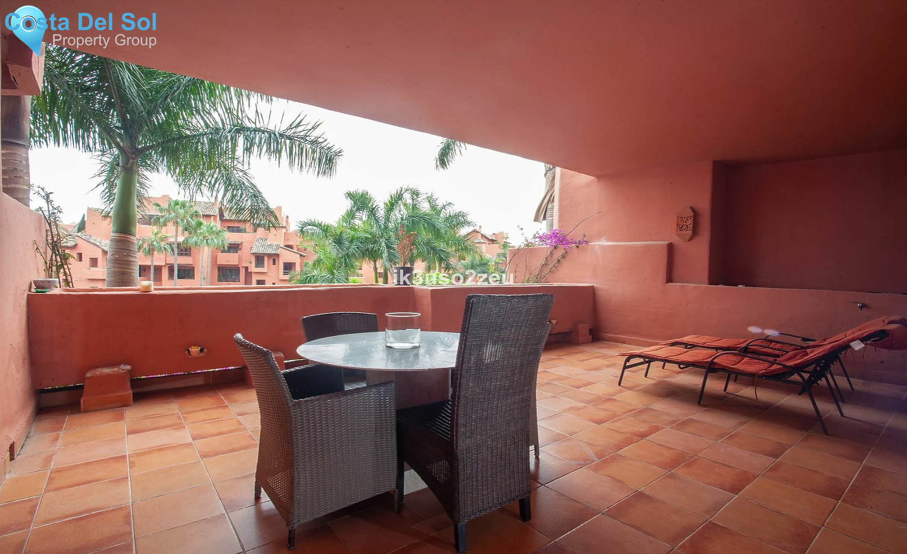 Middle Floor Apartment in New Golden Mile-1174397