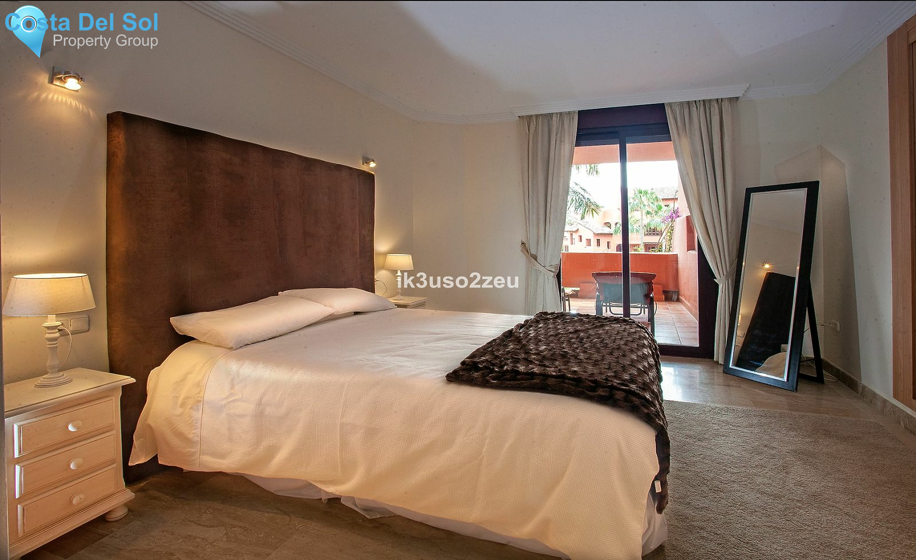 Middle Floor Apartment in New Golden Mile-1174409