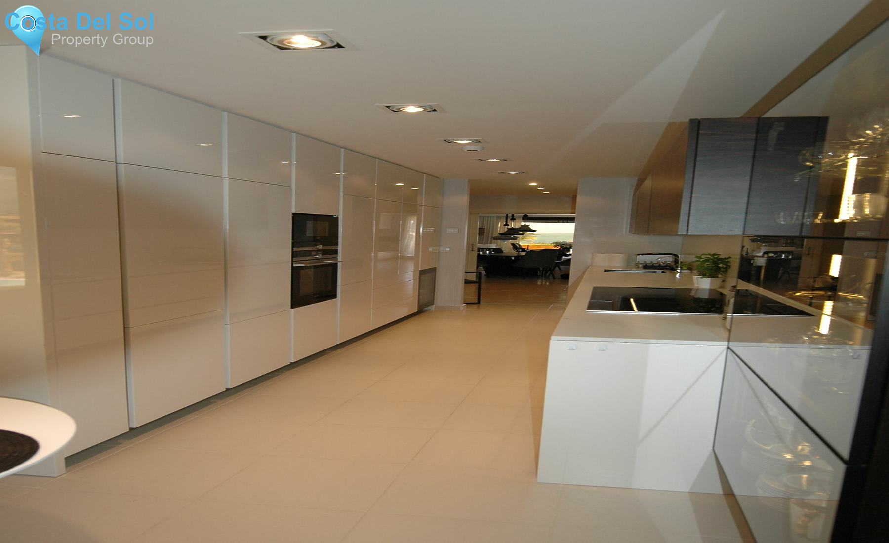 Middle Floor Apartment in New Golden Mile-1205999