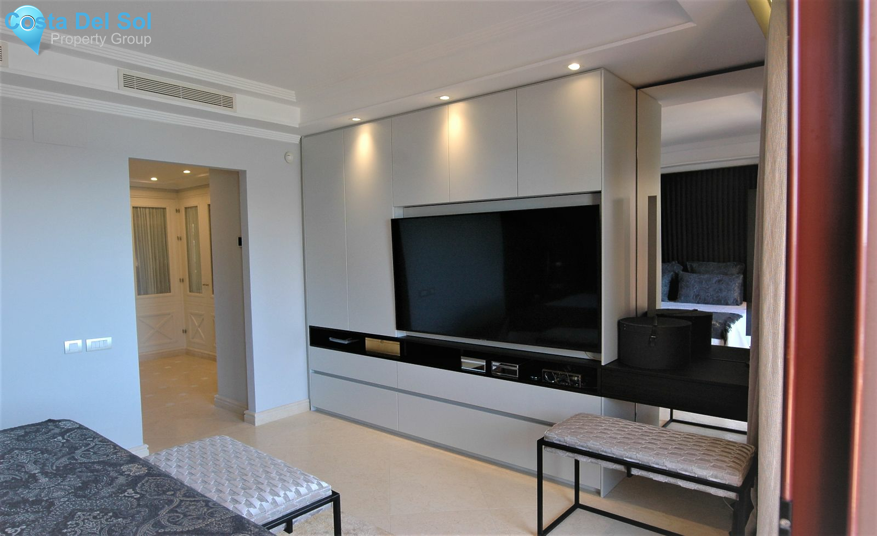 Middle Floor Apartment in New Golden Mile-1205990