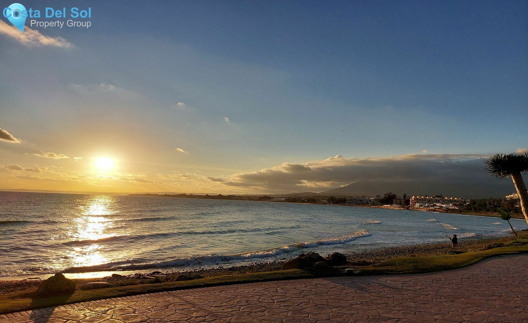 Middle Floor Apartment in New Golden Mile