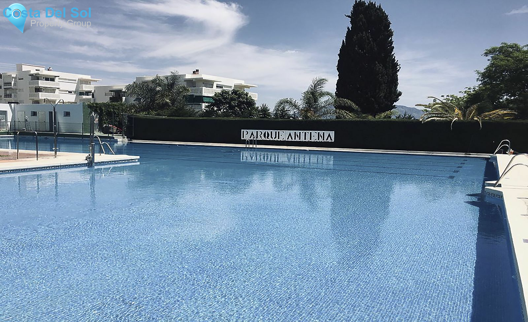 Middle Floor Apartment in New Golden Mile-1449138