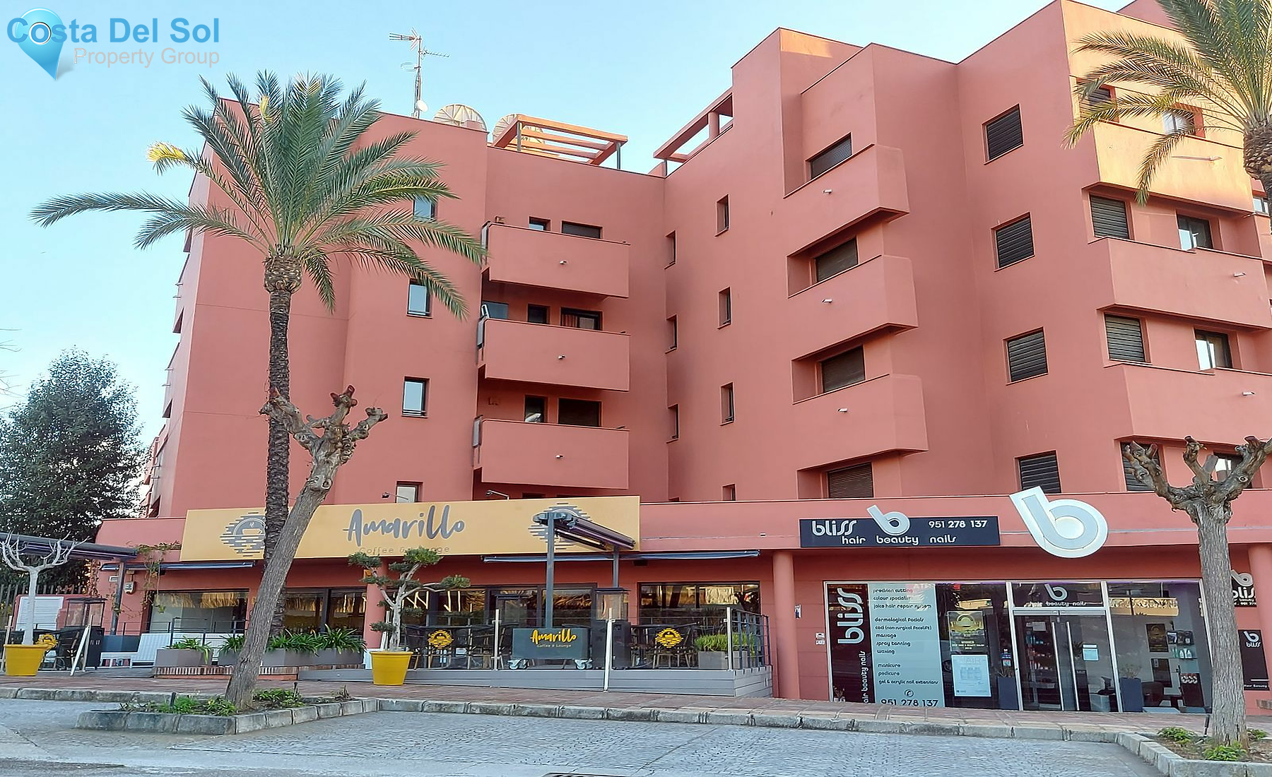 Middle Floor Apartment in New Golden Mile-1449156