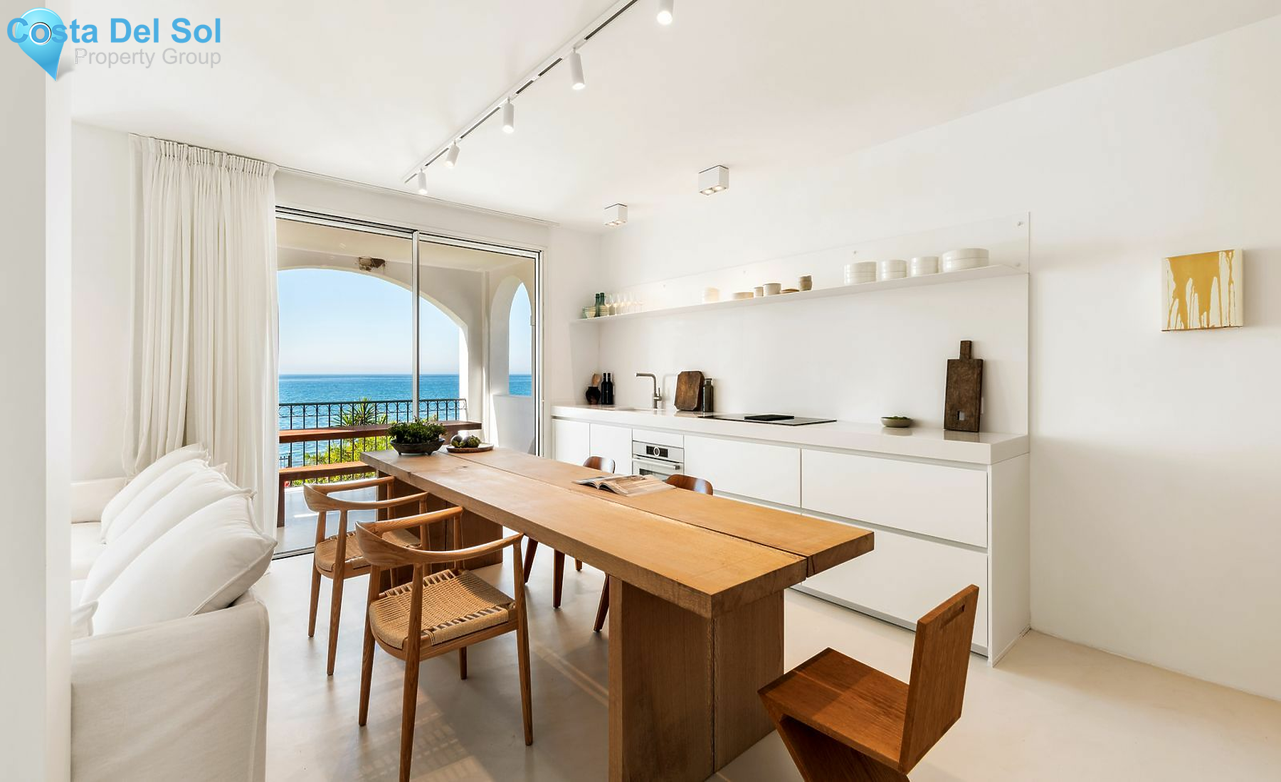 Middle Floor Apartment in New Golden Mile-1463961