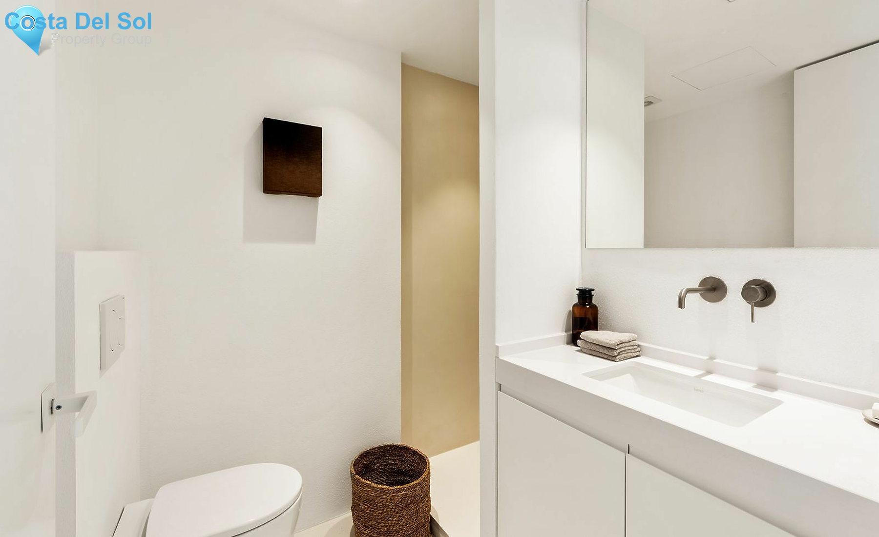 Middle Floor Apartment in New Golden Mile-1463974