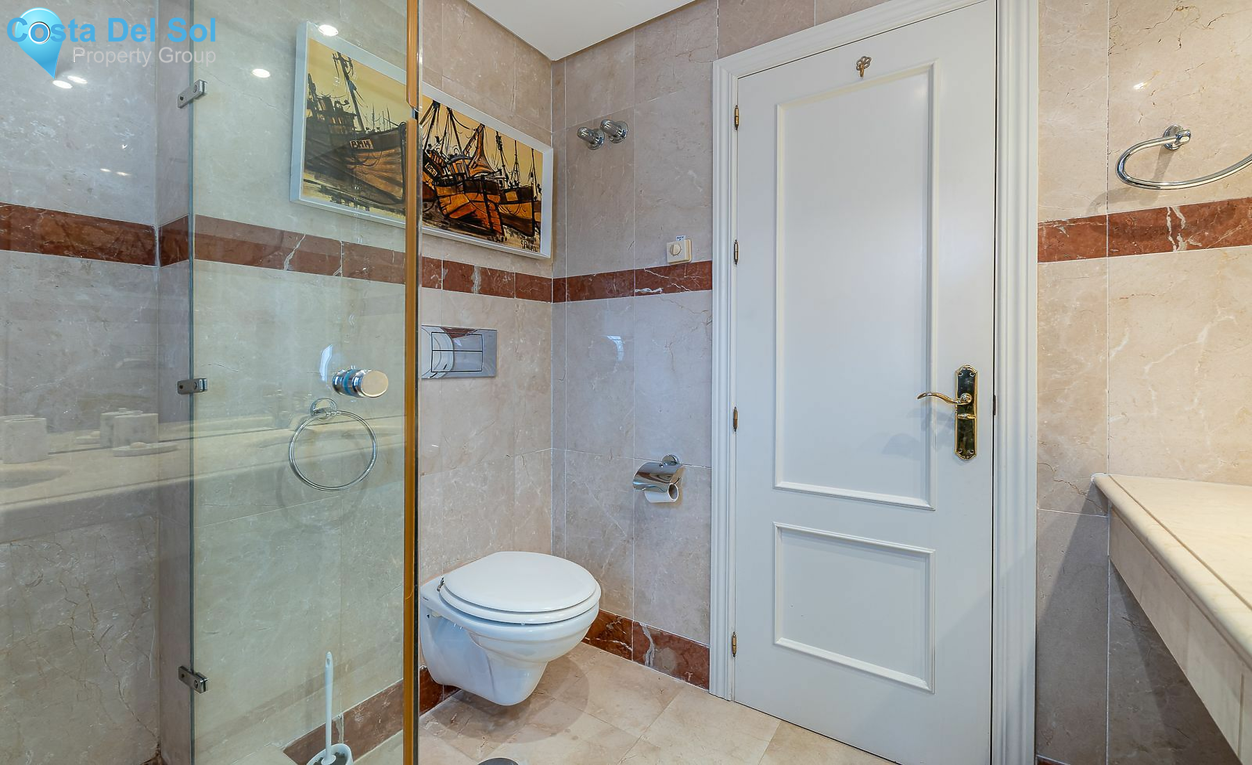 Middle Floor Apartment in New Golden Mile-1515238