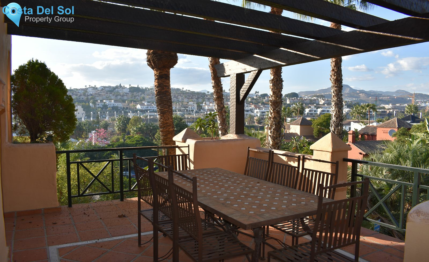 Middle Floor Apartment in New Golden Mile-1535101