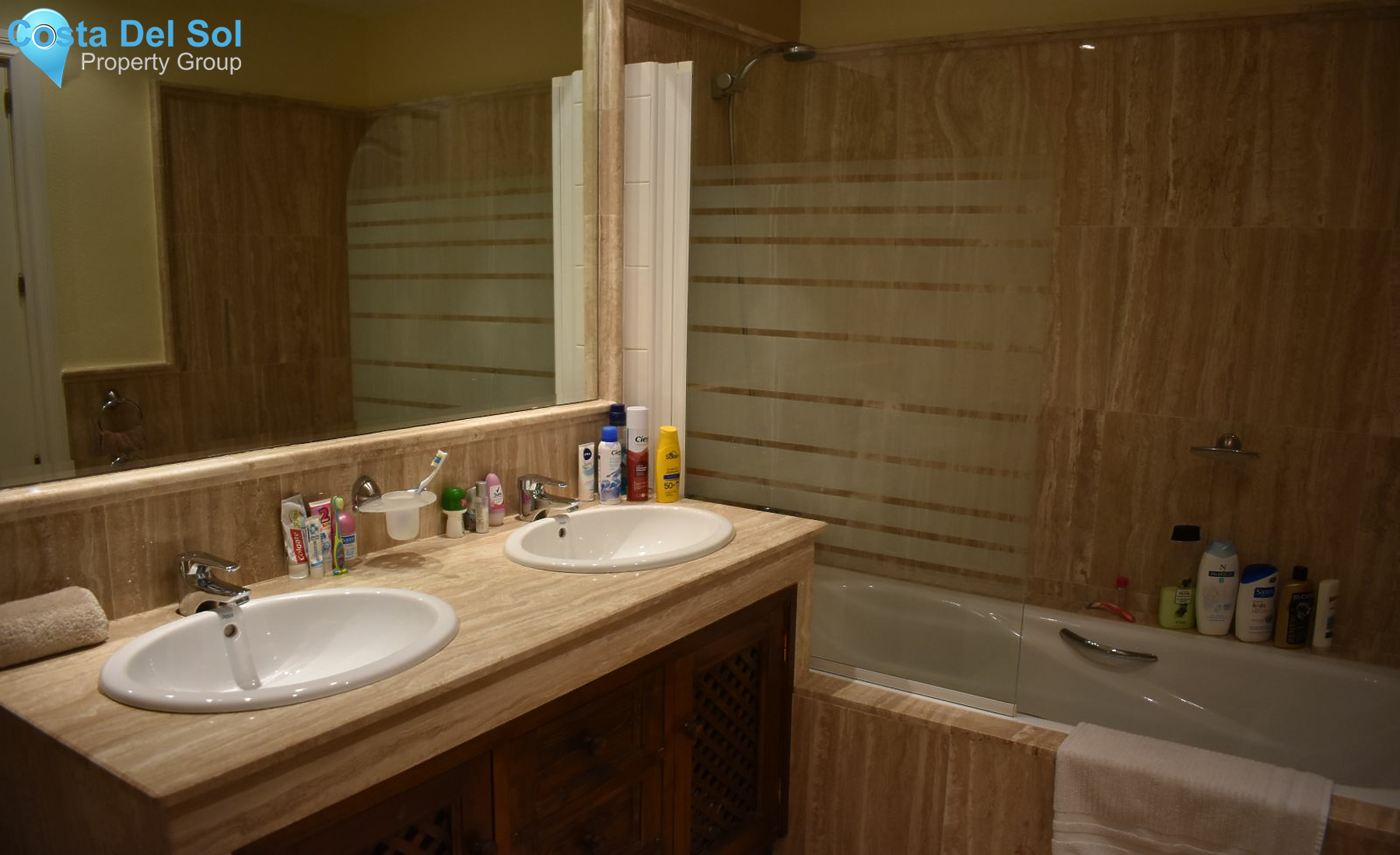 Middle Floor Apartment in New Golden Mile-1535113