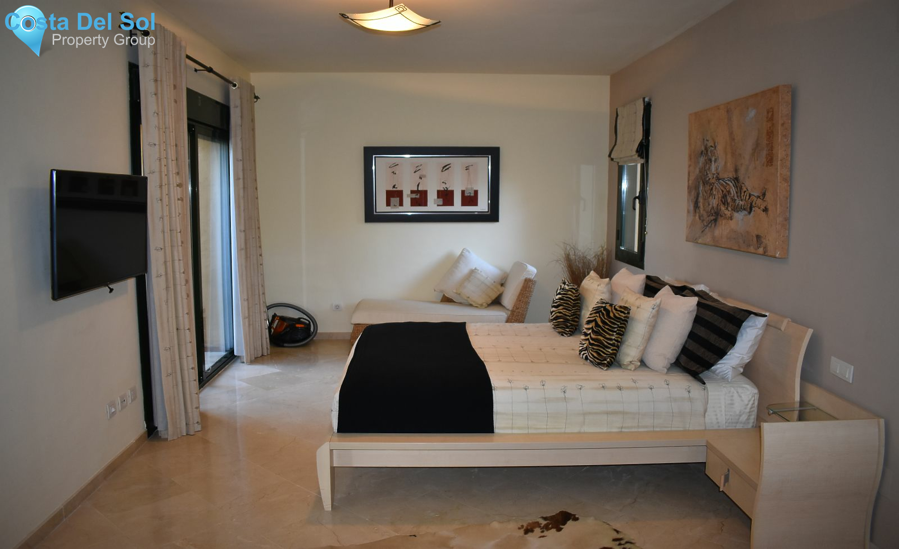 Middle Floor Apartment in New Golden Mile-1535103