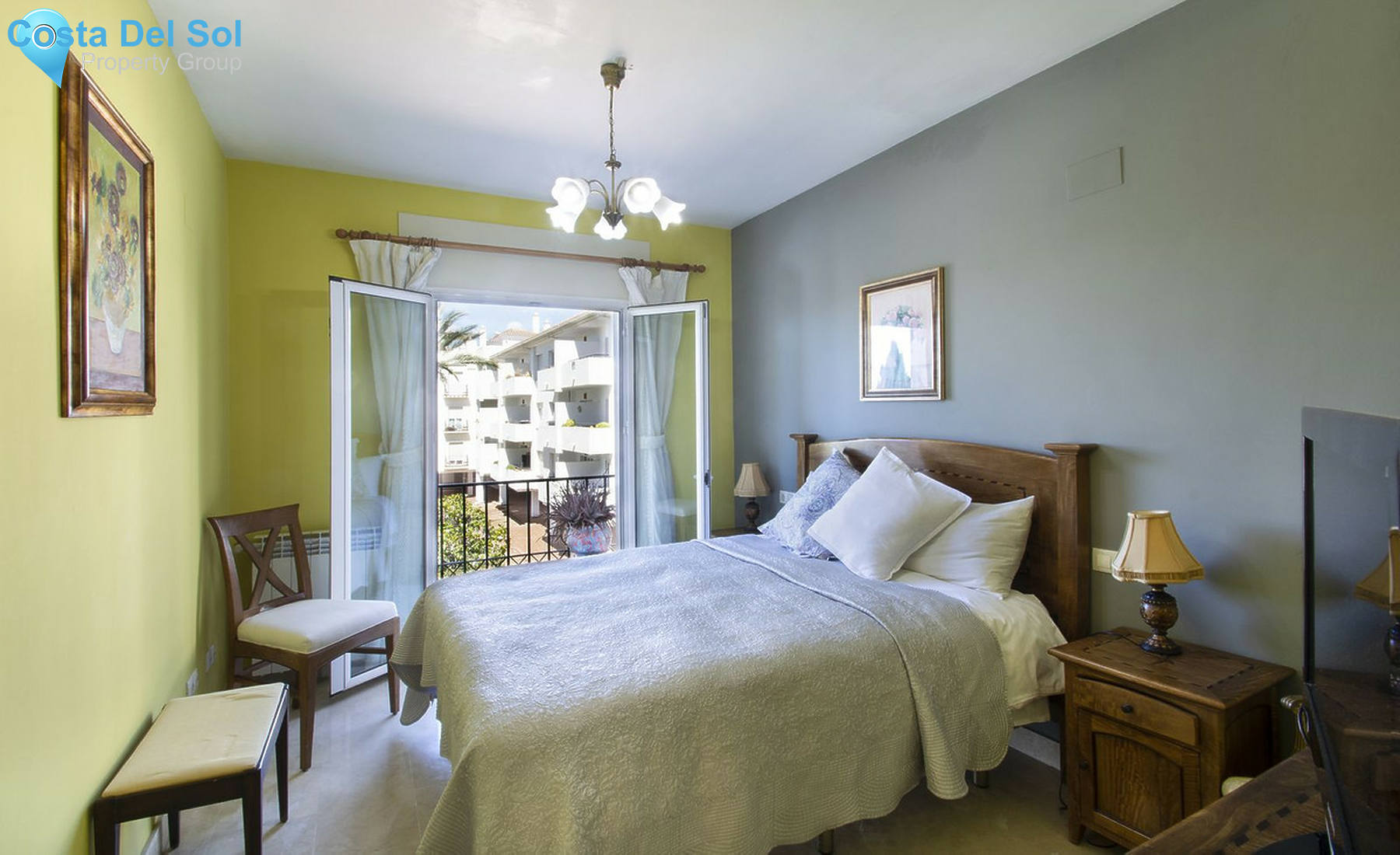 Middle Floor Apartment in Nueva Andalucía-1239191