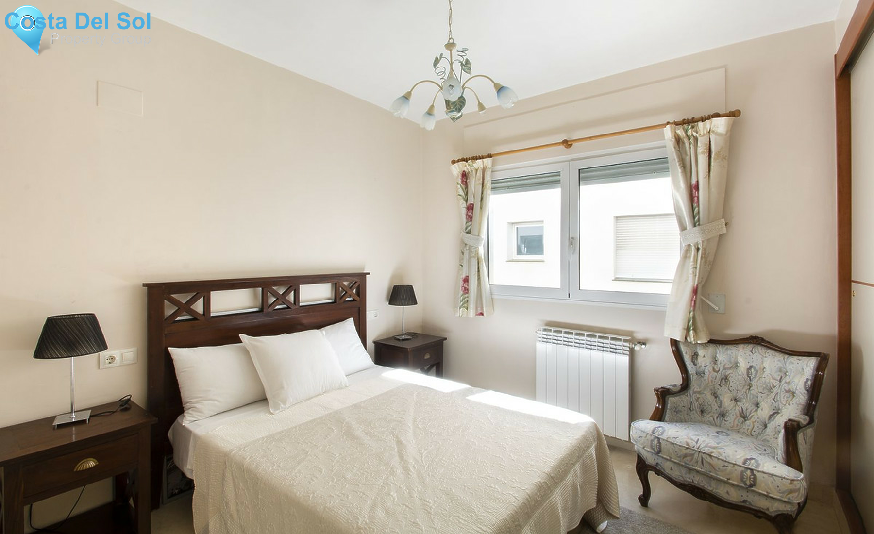 Middle Floor Apartment in Nueva Andalucía-1239193