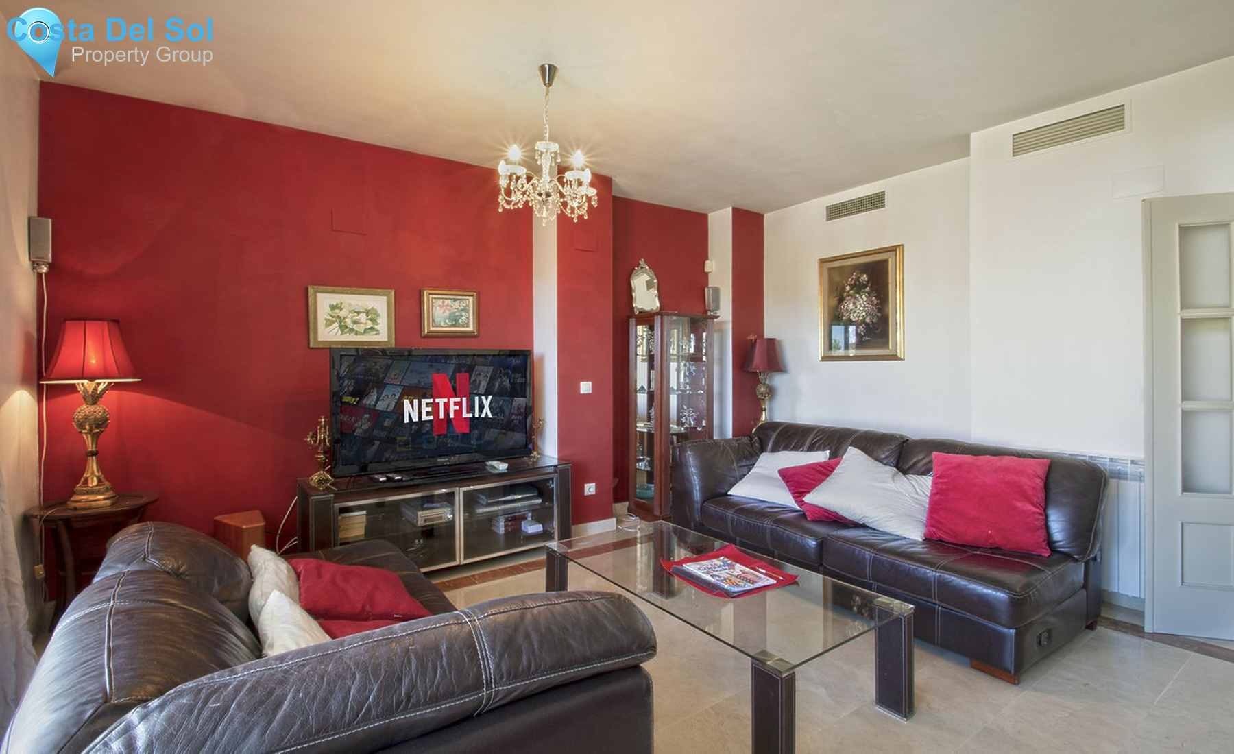 Middle Floor Apartment in Nueva Andalucía-1239200