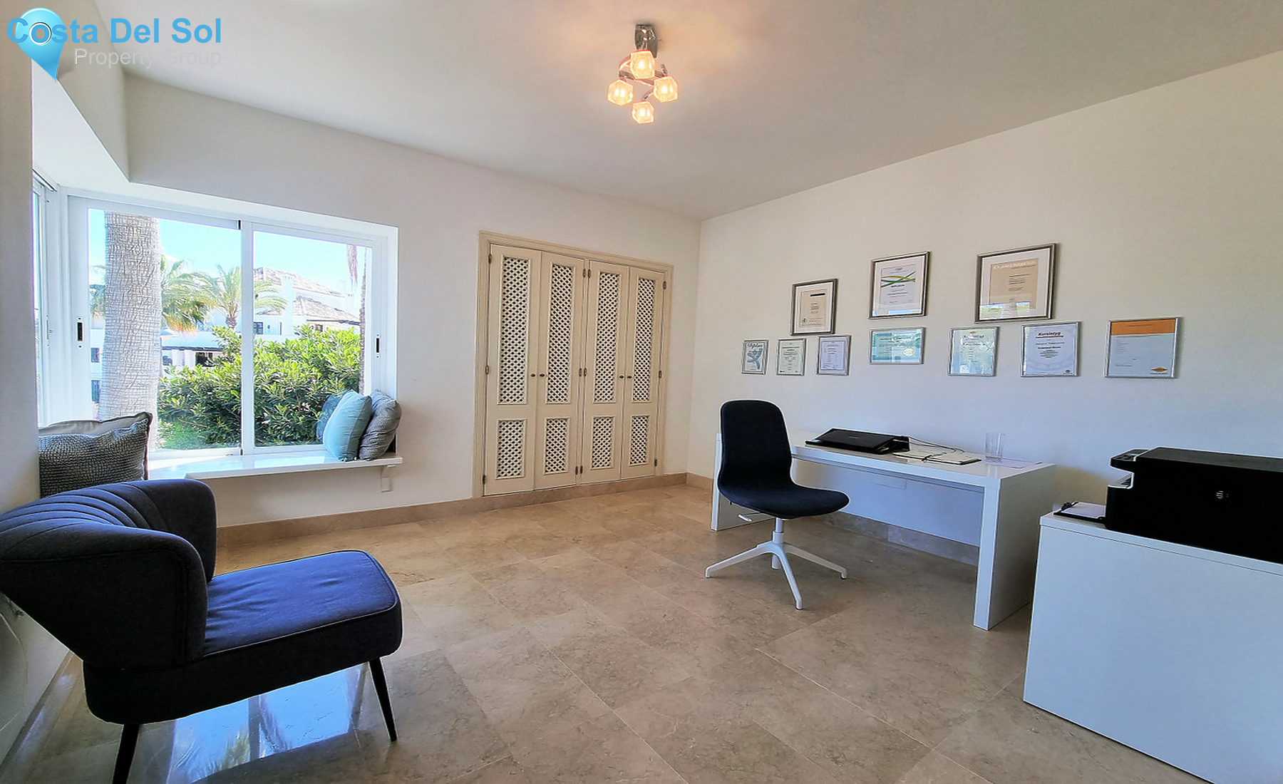 Middle Floor Apartment in Nueva Andalucía-1280938