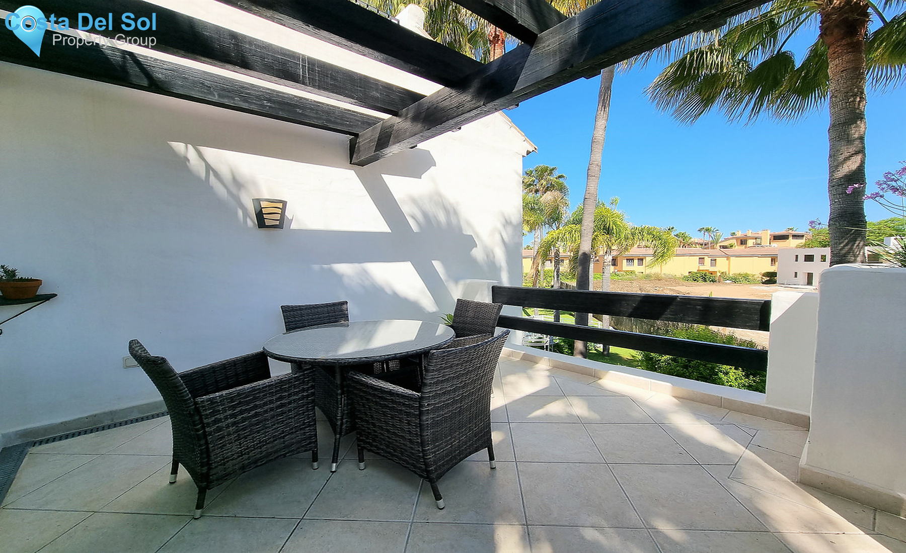 Middle Floor Apartment in Nueva Andalucía-1280943