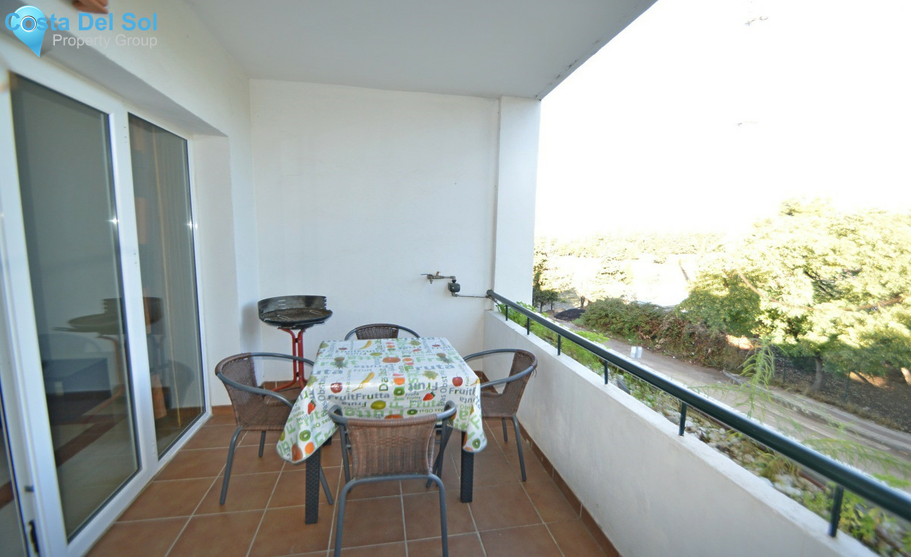 Middle Floor Apartment in Nueva Andalucía-1325883