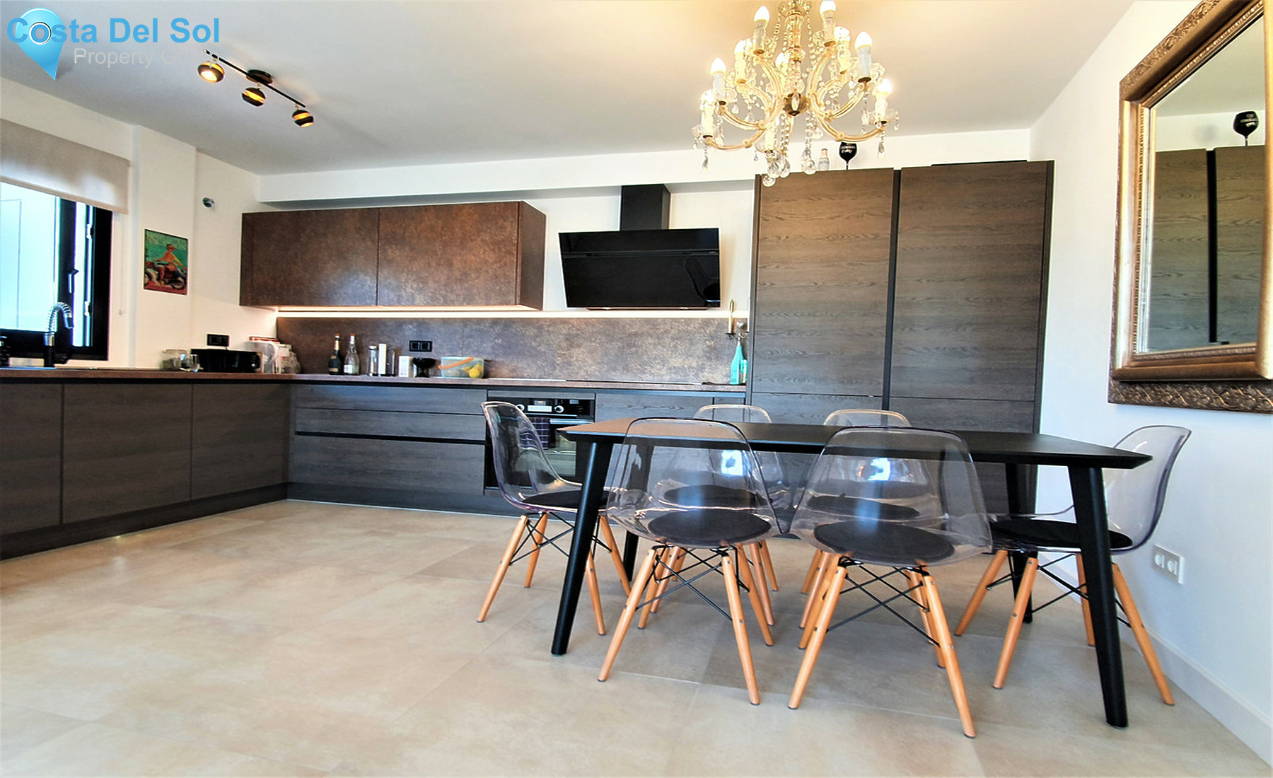 Middle Floor Apartment in Nueva Andalucía