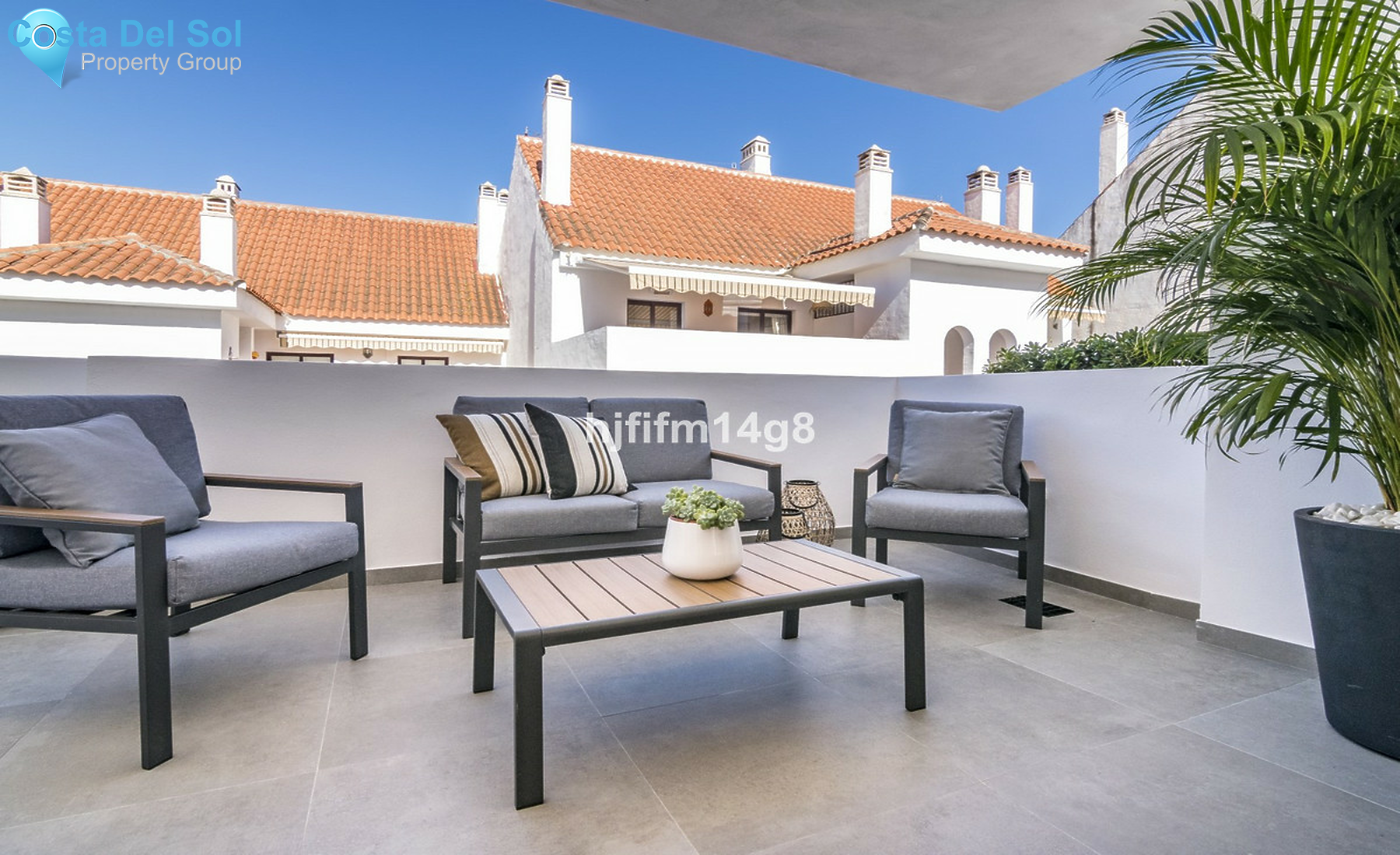 Middle Floor Apartment in Nueva Andalucía-1362068