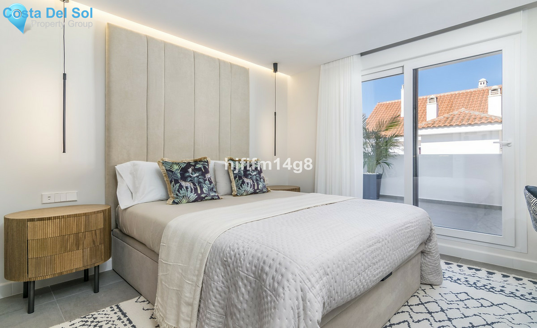 Middle Floor Apartment in Nueva Andalucía-1362063