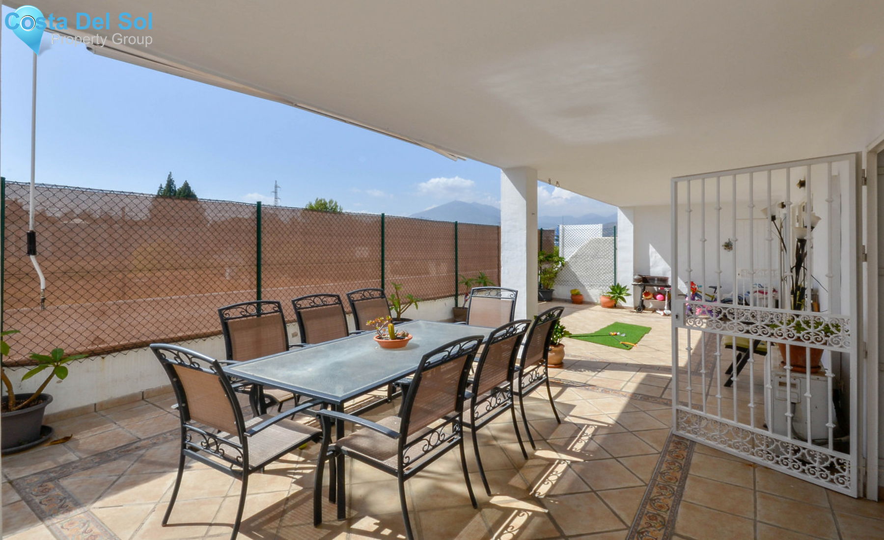Middle Floor Apartment in Nueva Andalucía-1375239