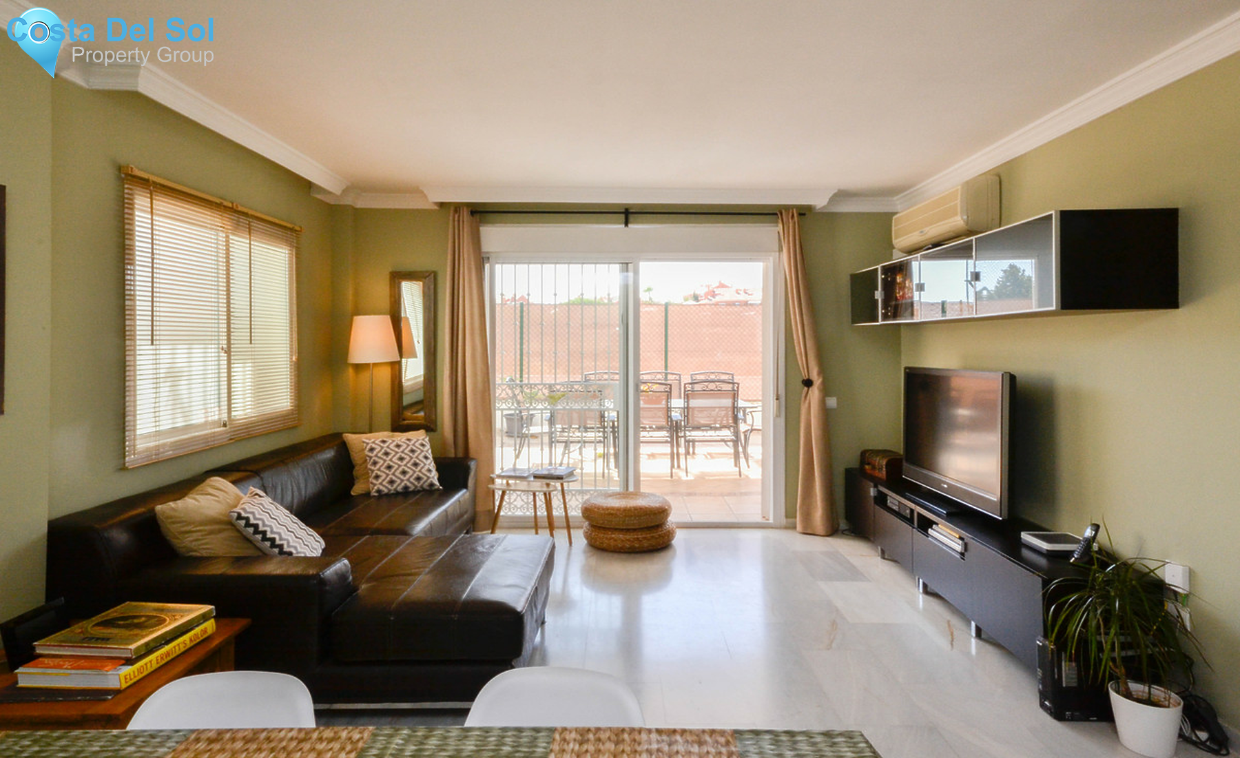 Middle Floor Apartment in Nueva Andalucía-1375242