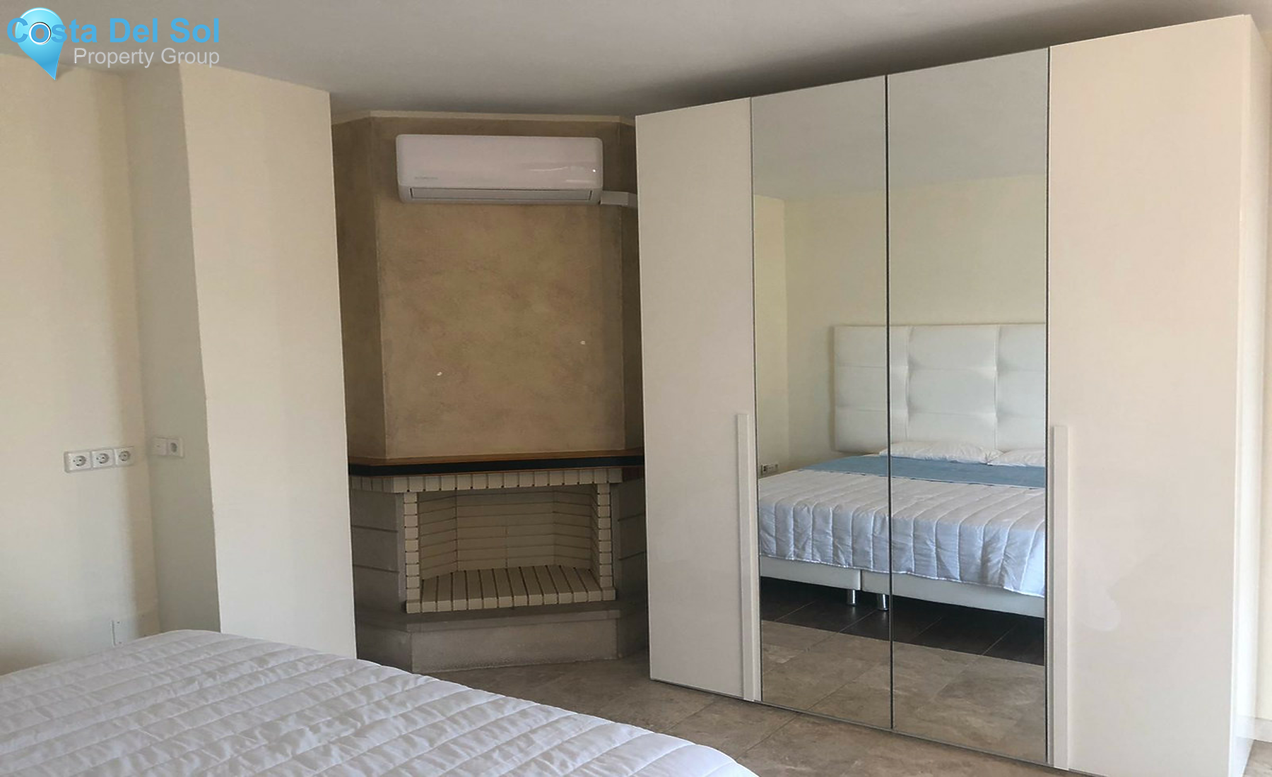 Middle Floor Apartment in Nueva Andalucía-1404113