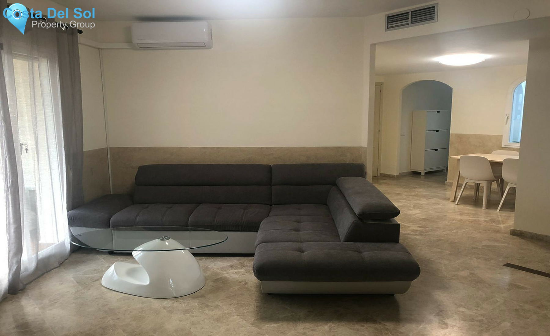 Middle Floor Apartment in Nueva Andalucía-1404105