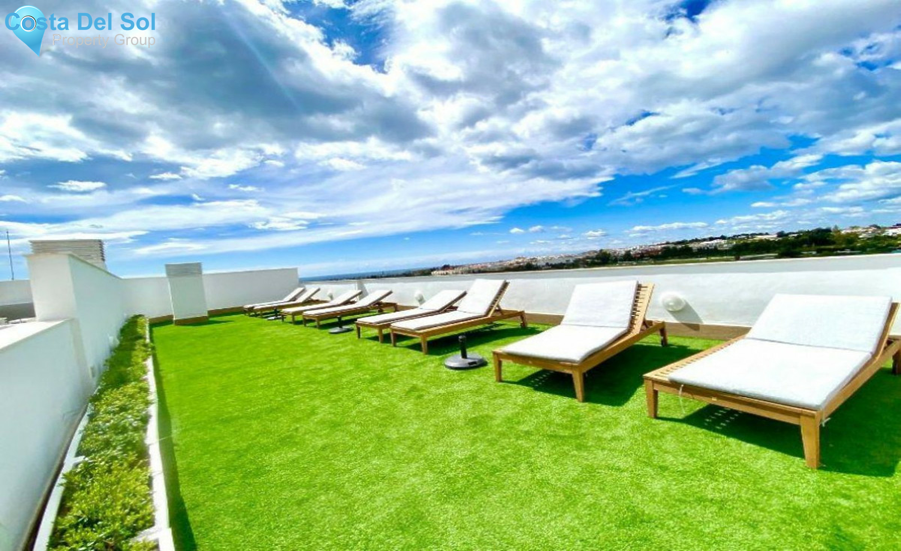 Middle Floor Apartment in Nueva Andalucía-1406680