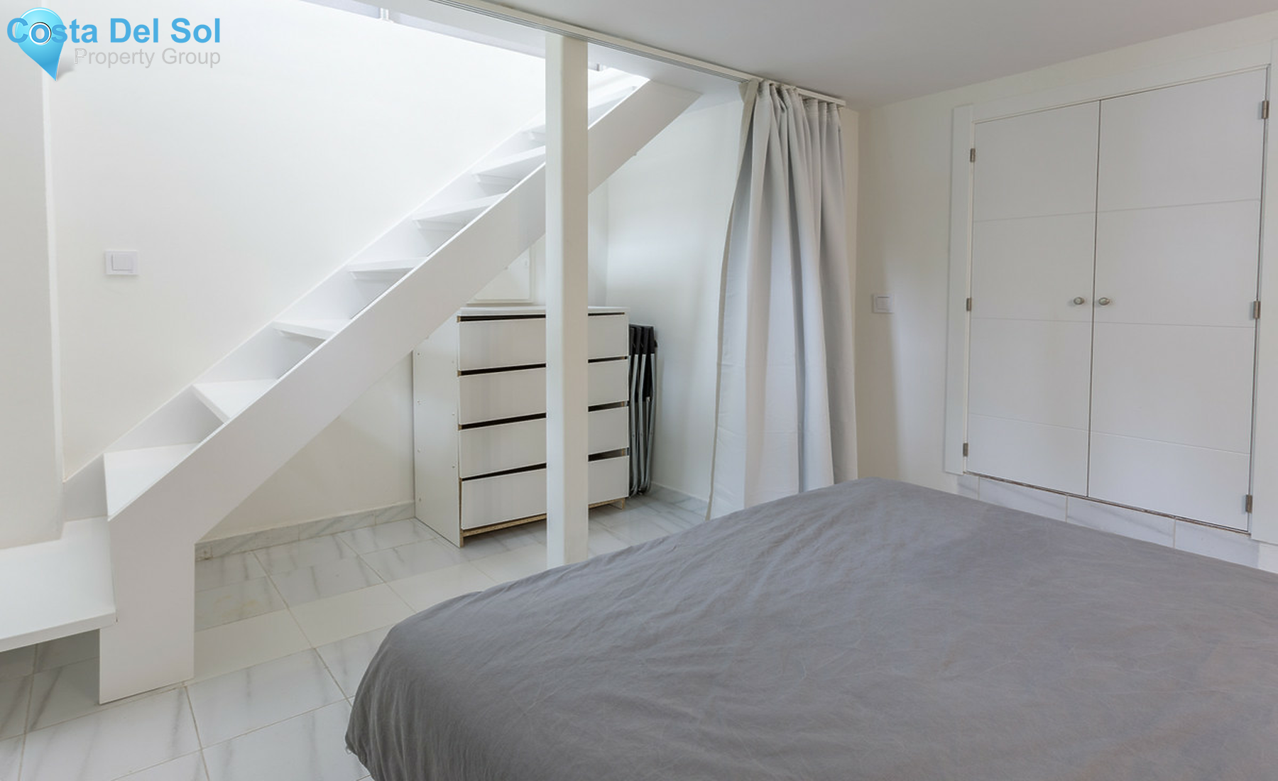 Middle Floor Apartment in Nueva Andalucía-1454877