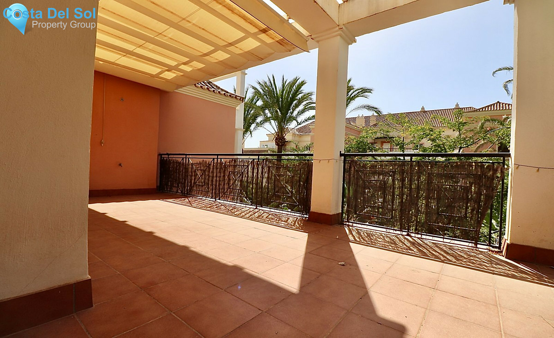 Middle Floor Apartment in Nueva Andalucía-1457033
