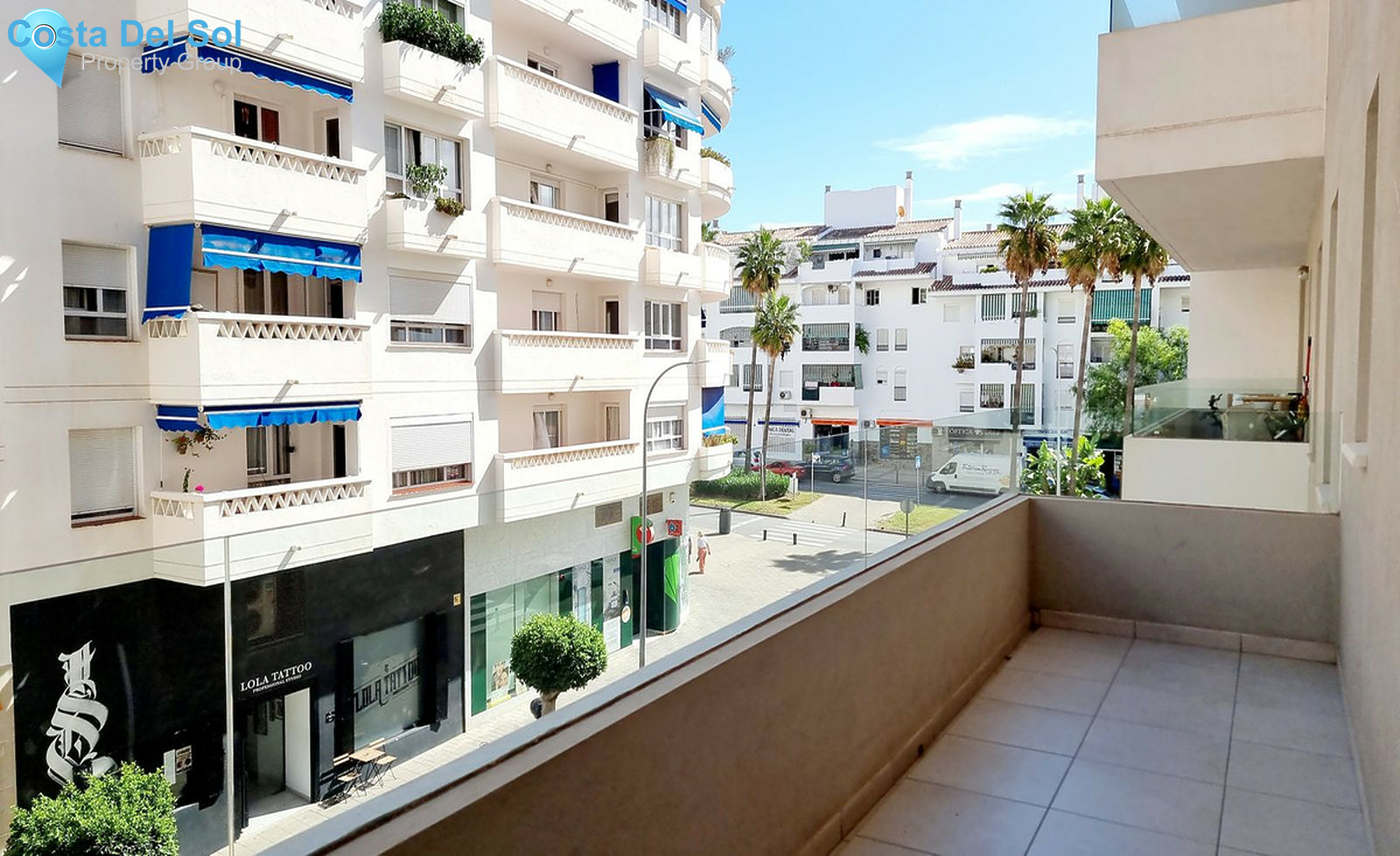 Middle Floor Apartment in Nueva Andalucía-1460740