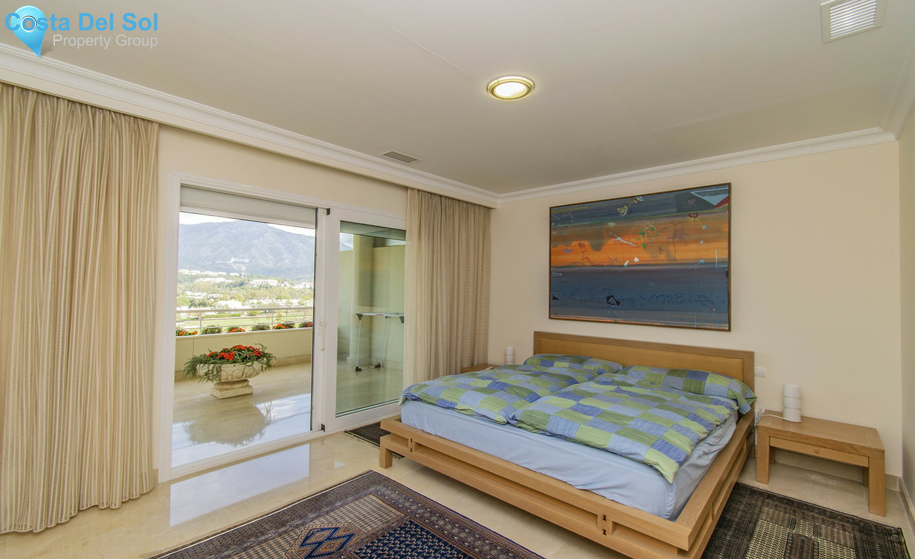 Middle Floor Apartment in Nueva Andalucía-1461503