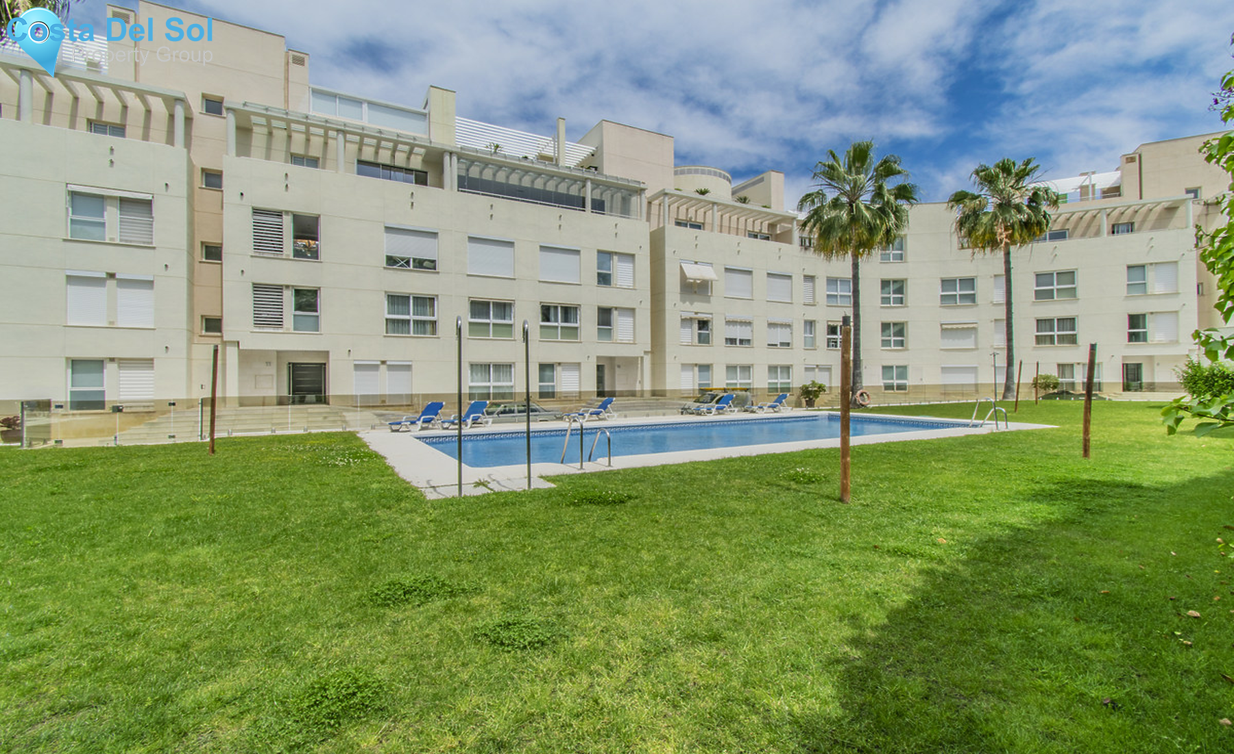 Middle Floor Apartment in Nueva Andalucía-1461505