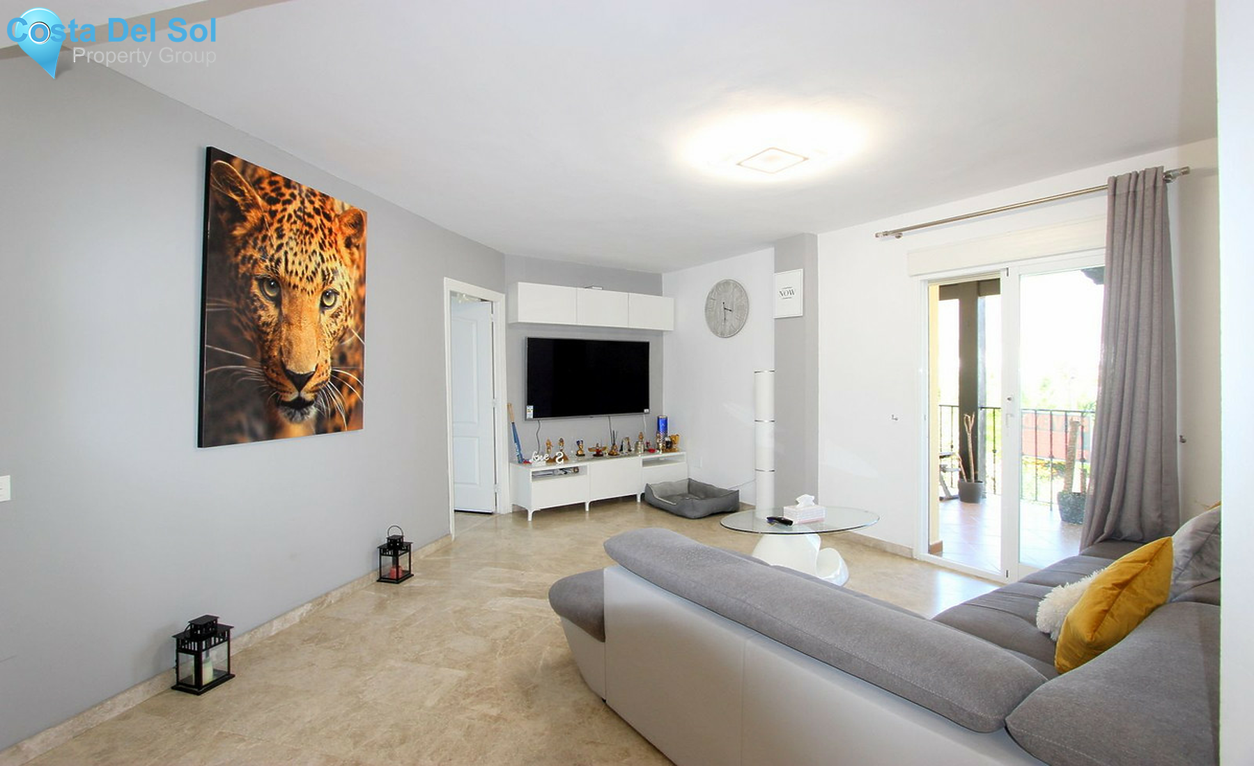 Middle Floor Apartment in Nueva Andalucía-1462760