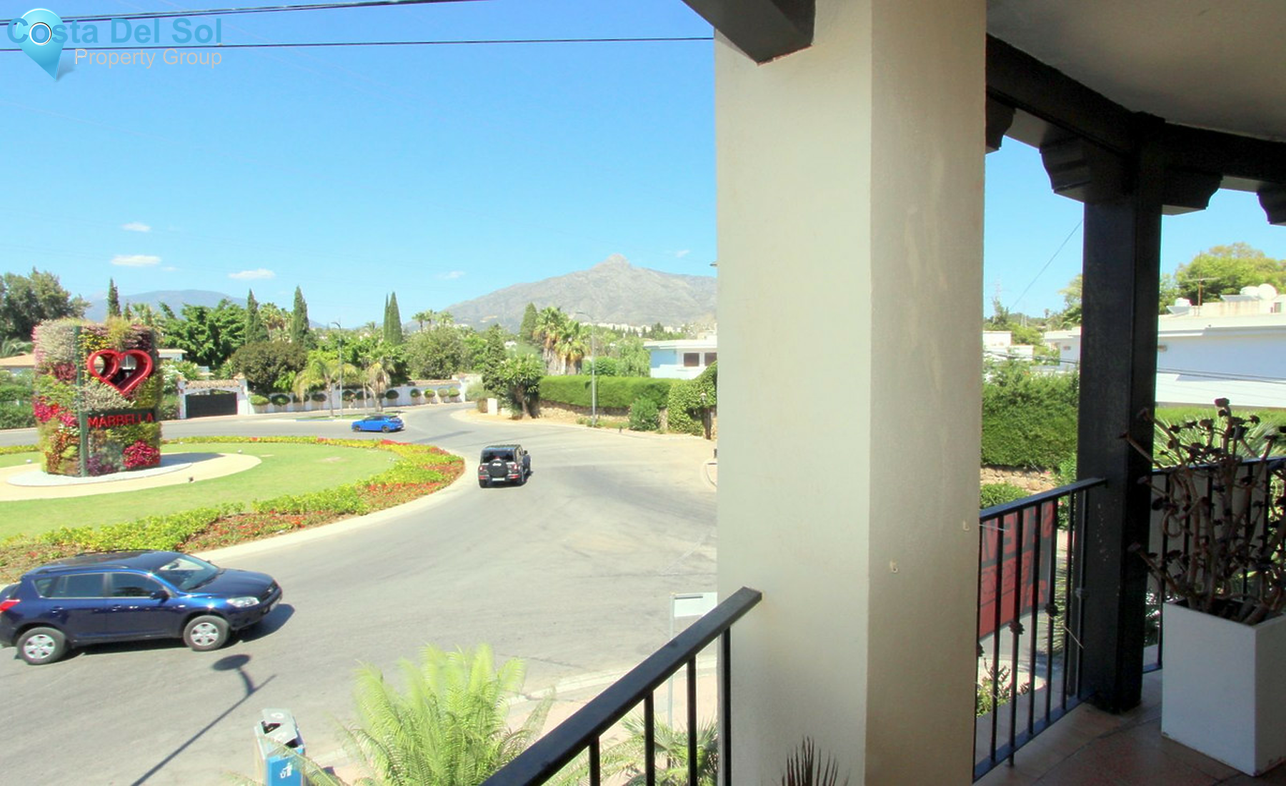 Middle Floor Apartment in Nueva Andalucía-1462752