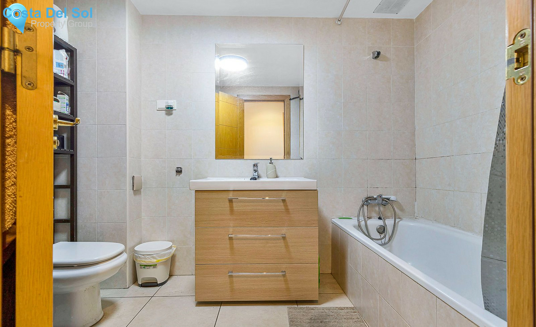 Middle Floor Apartment in Nueva Andalucía