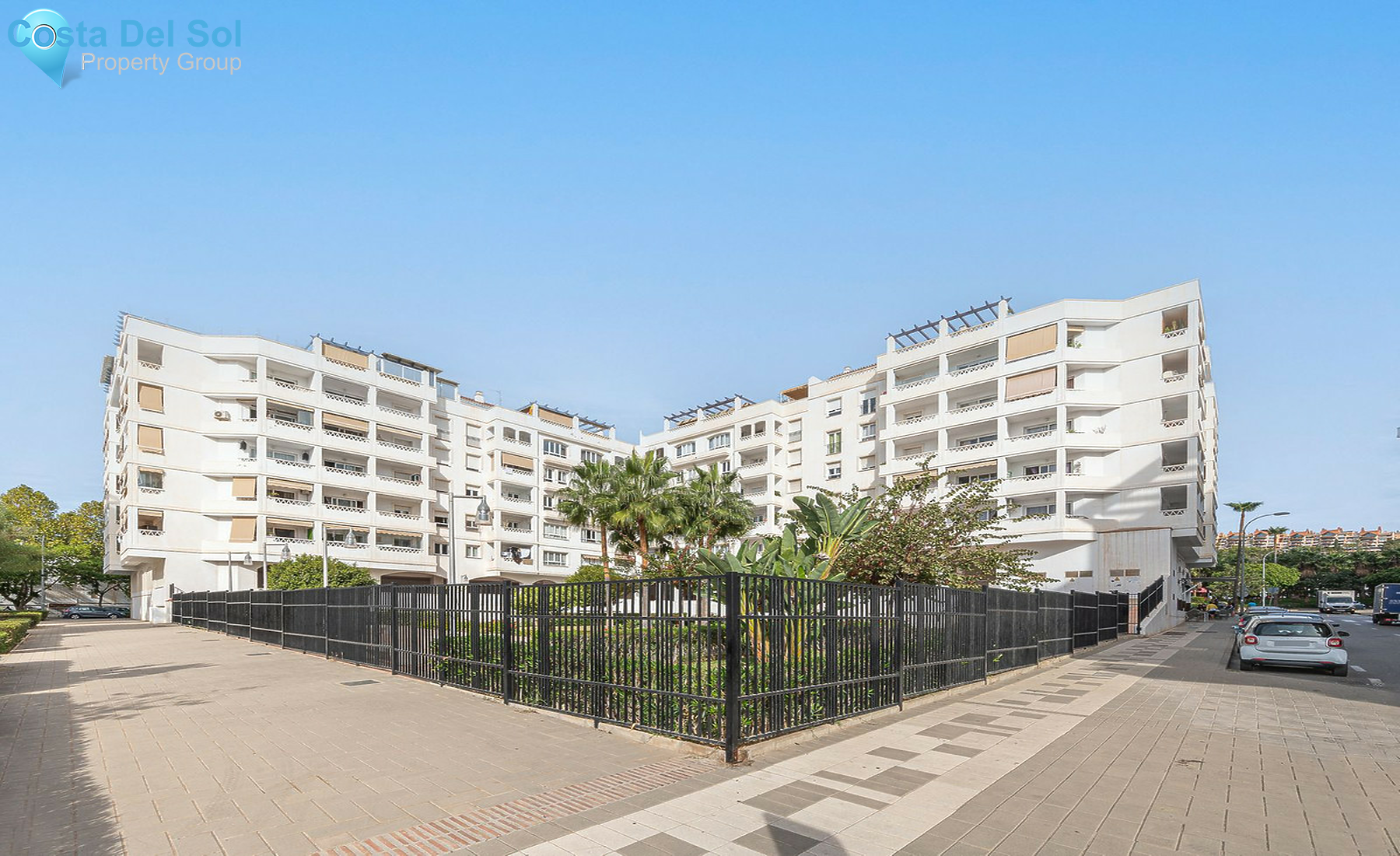 Middle Floor Apartment in Nueva Andalucía-1500529