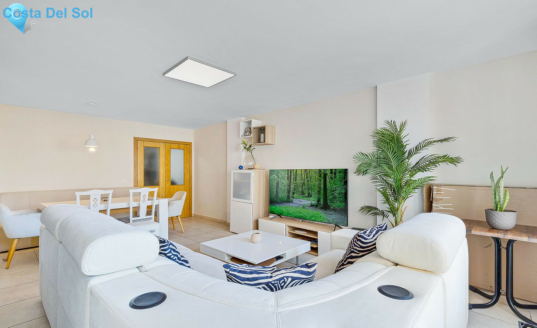 Middle Floor Apartment in Nueva Andalucía-1500534