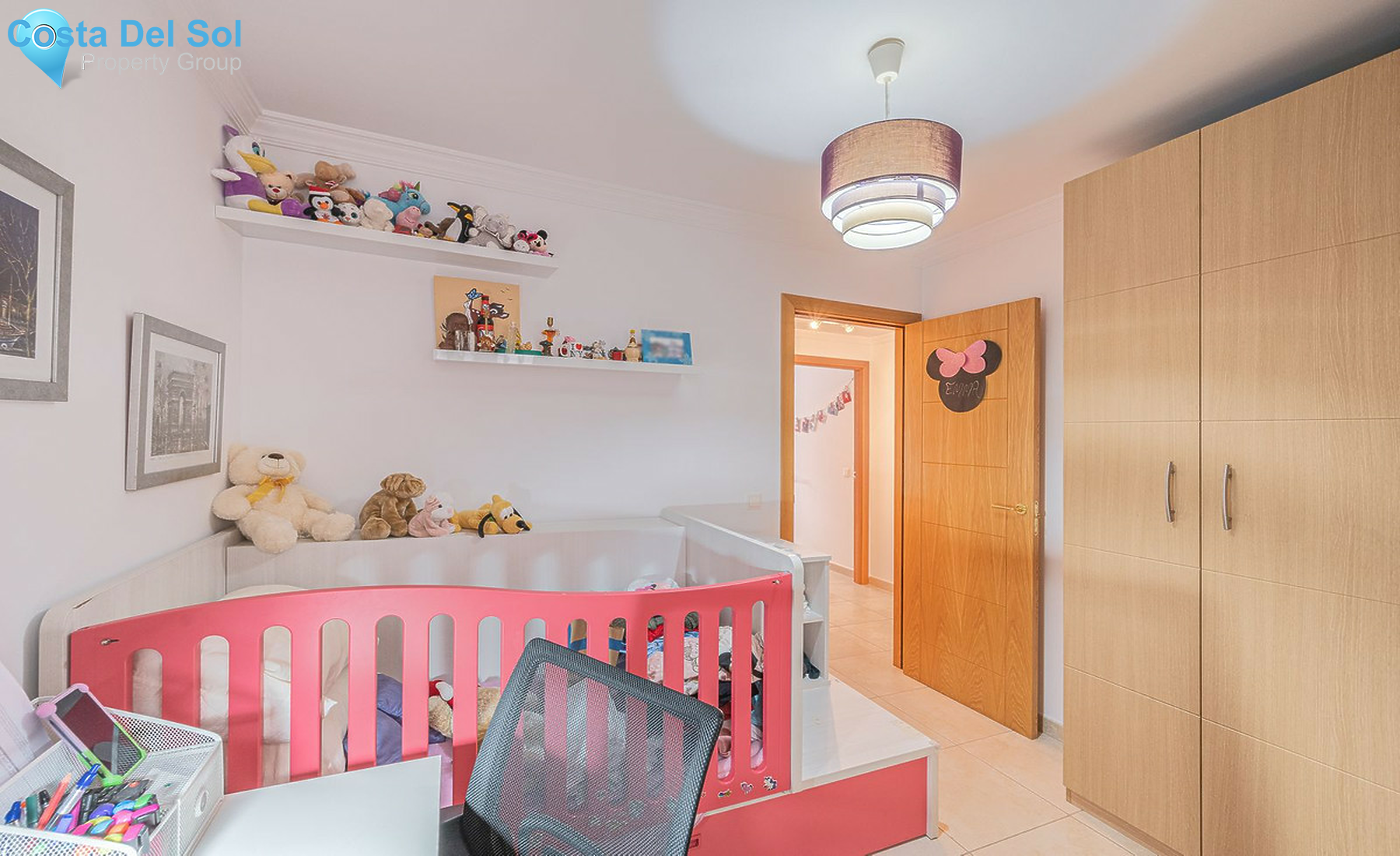 Middle Floor Apartment in Nueva Andalucía-1501405