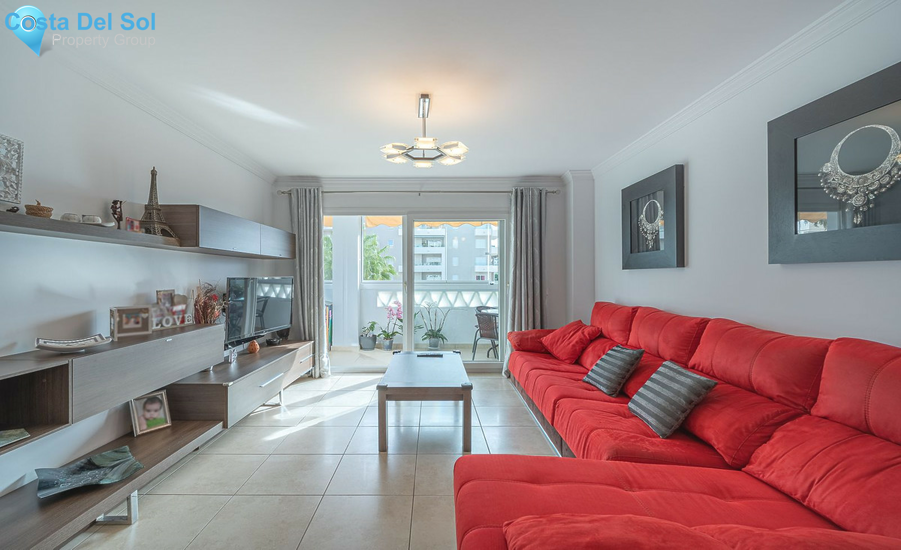 Middle Floor Apartment in Nueva Andalucía-1501391